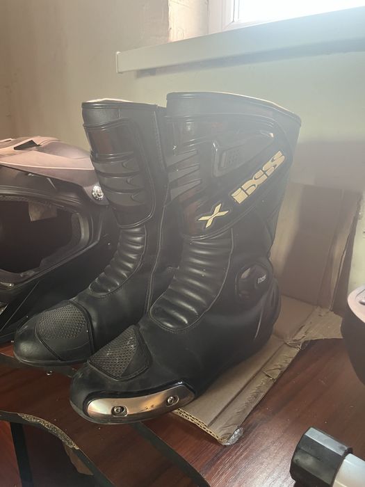 Продам мотоботы