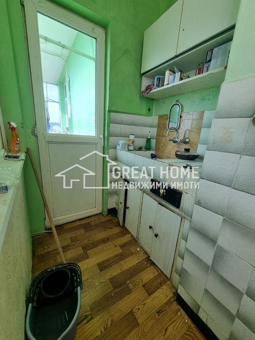 Продава се Двустаен апартамент в Търговище, Център - 43 кв.м за 807 €/кв.м - Снимка #4