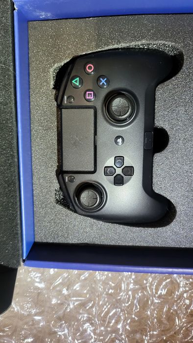 Нов Безжичен Контролер Razer Raiju Tournament Edition