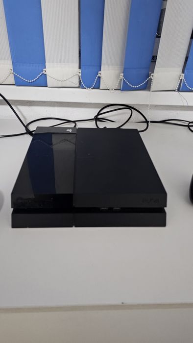 Playstation 4 б/у