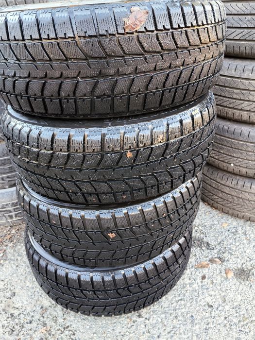 Продам зимние шины