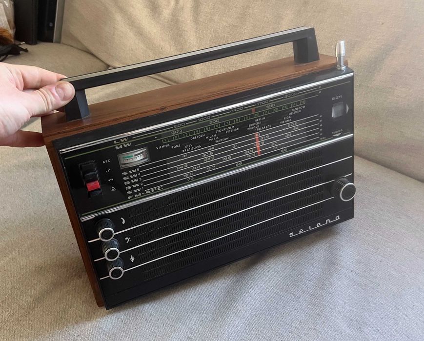 Radio Selena B211 ZENIT USSR multiband LW MW SW FM vintage