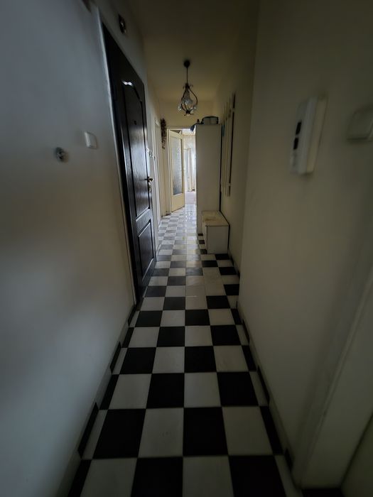 Продава се Тристаен апартамент в Стара Загора, Център - 91 кв.м за 879 €/кв.м - Снимка #4