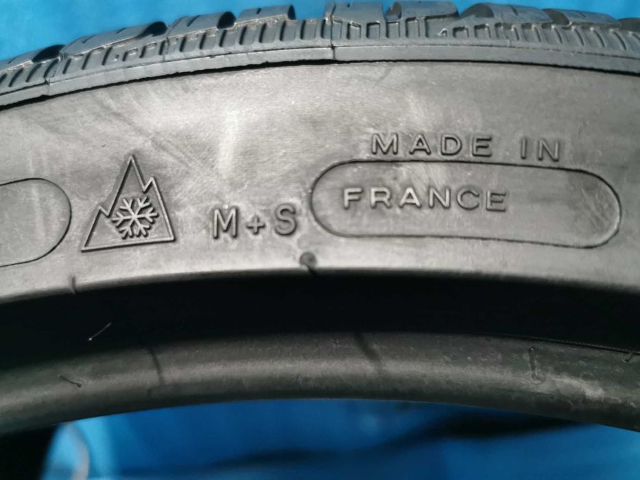 245/35 R20 - michelin m+s 4 bucati