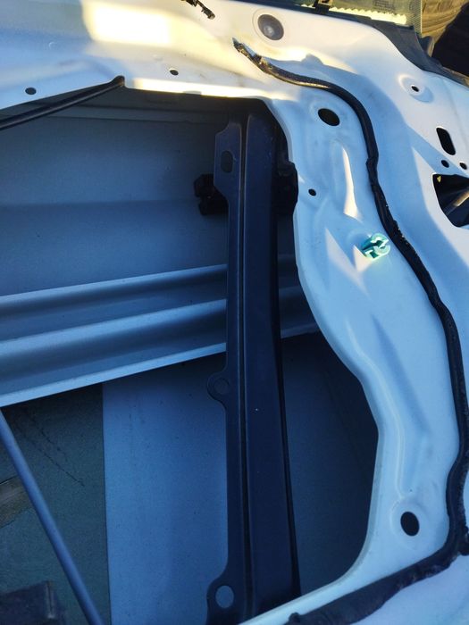 Стъкло брава стъклоповдигач врата за БМВ е92 Bmw e92