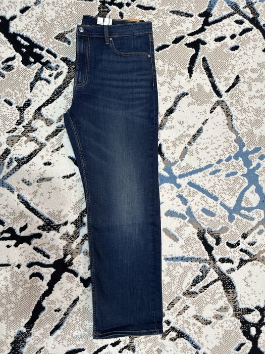 Джинсы Calvin Klein straight fit. р.36/30.