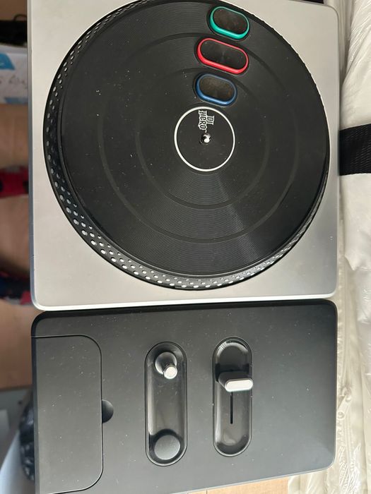 Xbox 360 Wireless Controller DJ Hero/ Китара