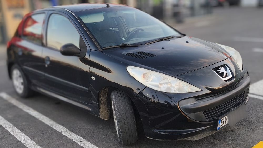 Vand Peugeot 206 plus, An 2010, Motor 1,2 + gpl fabrica, de reparat