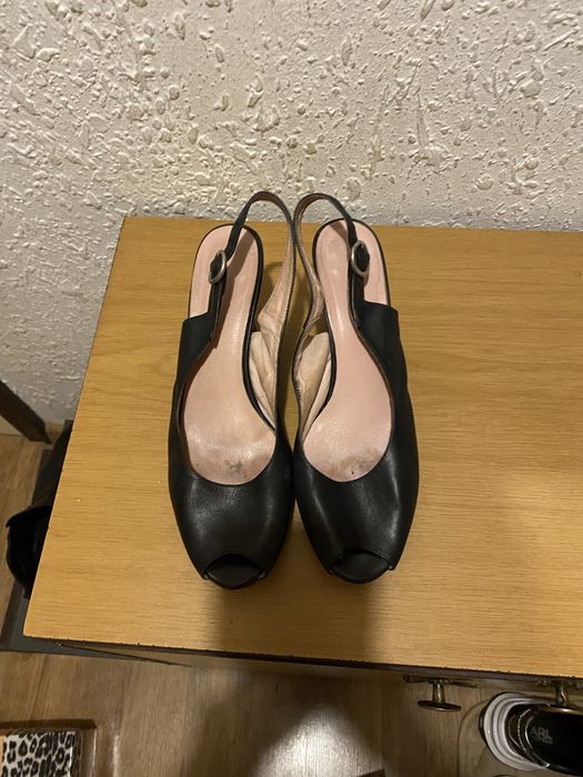 Дамски сандали