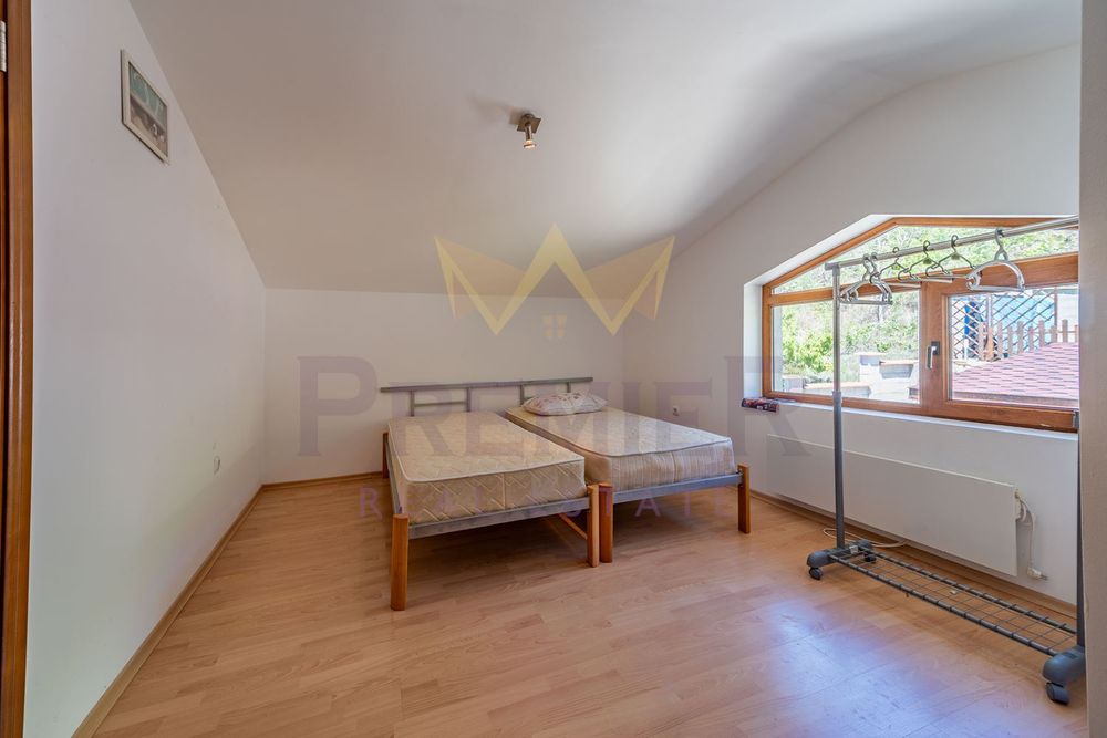 Продава се Къща в Балчик - 185 кв.м за 946 €/кв.м - Снимка #8