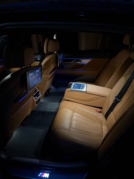 BMW  730LI FULL 2019