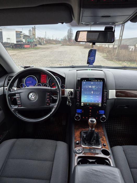 Volkswagen Touareg facelift 2.5 TDI 2008 E4