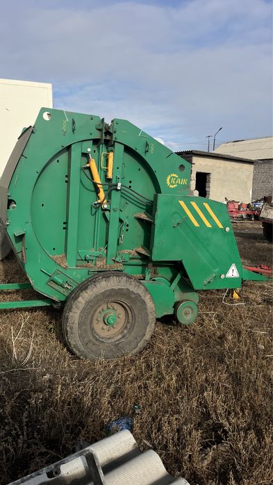 Продам прес рулонник