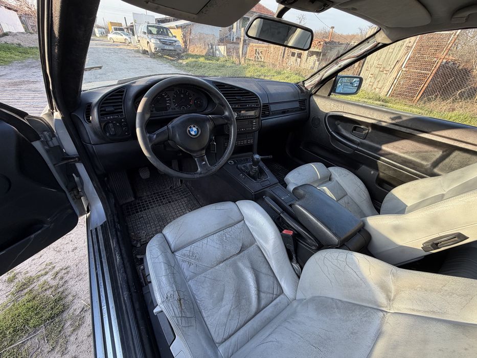 E36 320i M52B20 coupe