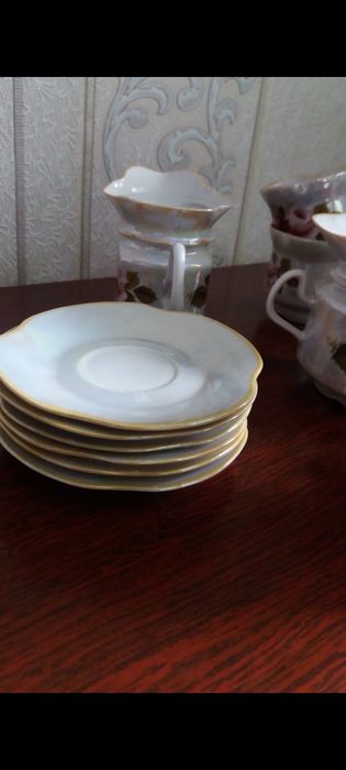 Продам сервиз...