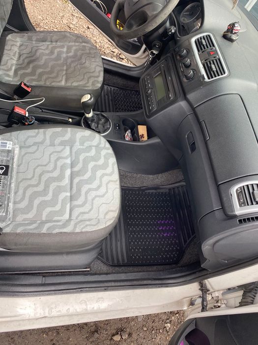 VÂND SKODA FABIA II 2007(decembrie)