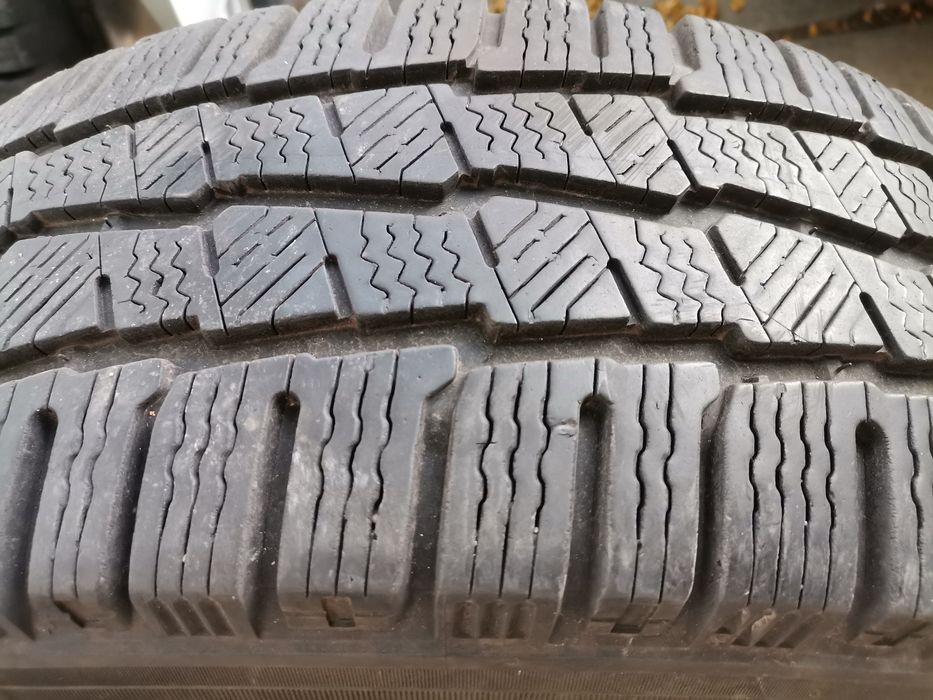 Зимни гуми Michelin 215/60/17С