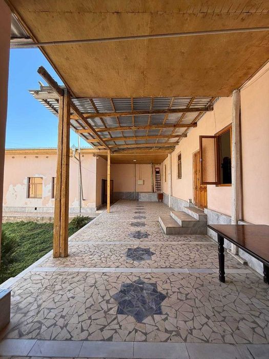 5 sotixli tayyor uchastka ko‘plab jihozlari bilan birga sotiladi.