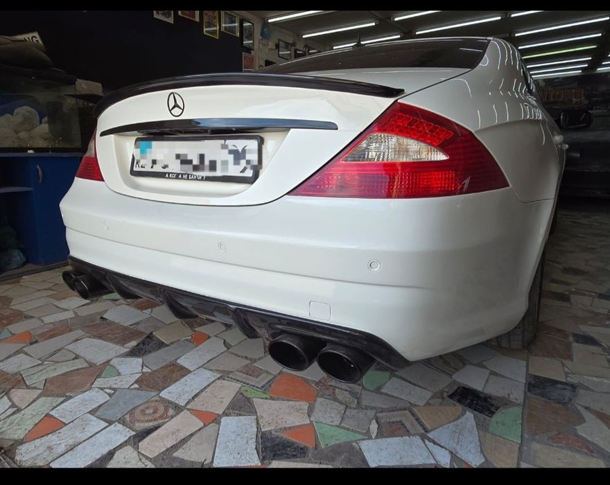 Бампер на мерседес w219 AMG