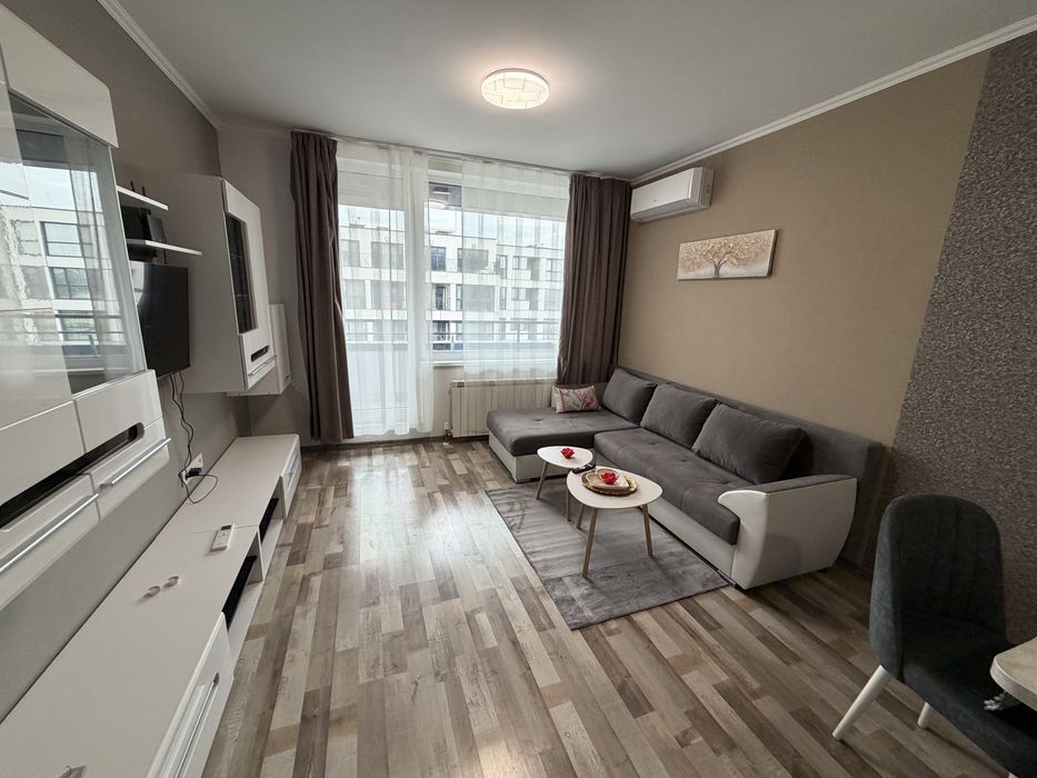 Двустаен под наем в Младост 4