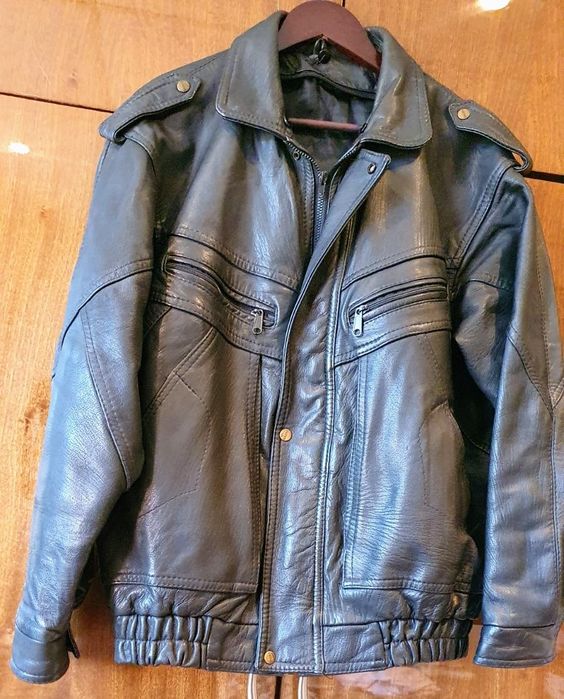 Черно яке от естествена кожа