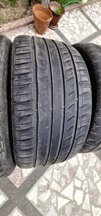 Гуми спорт пакет 245/40R19" и 275/35R19"