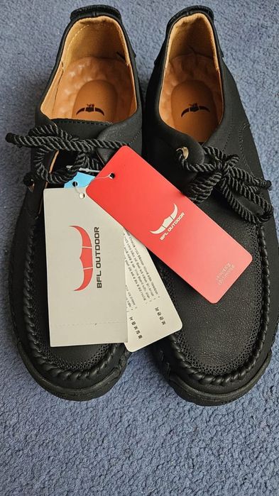 Продам новые макасины