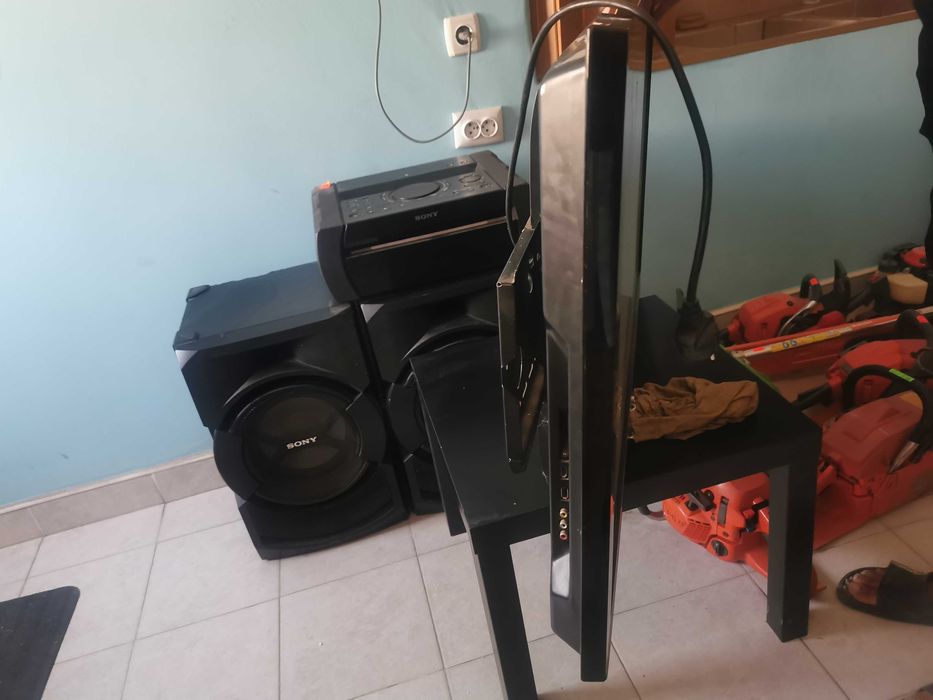 Плазмен телевизор Samsung PS42C450B1W - 42 инча