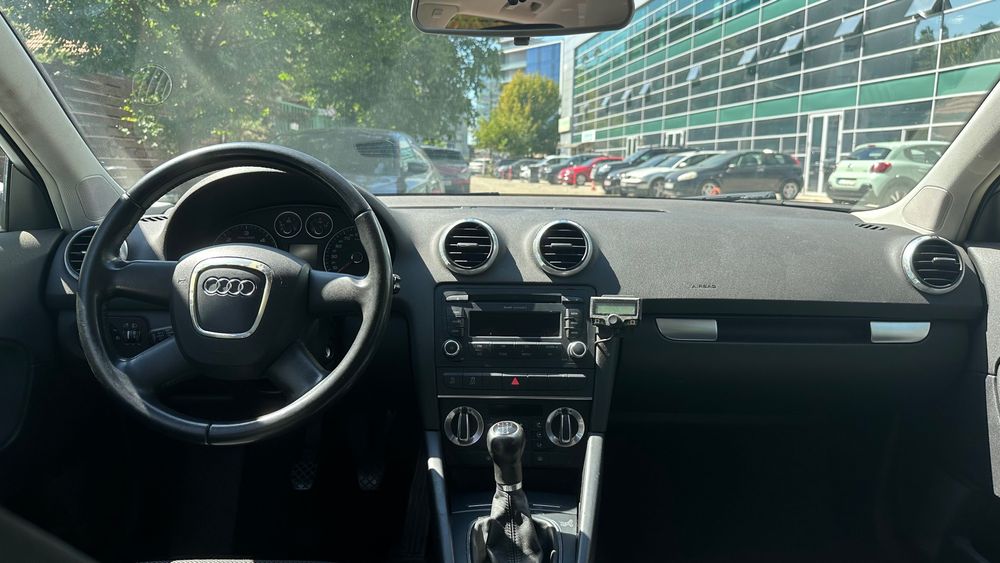 Audi A3 2010 1.6 motorina