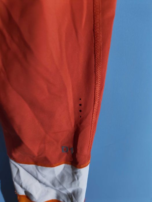 ASICS D1 Клин Дамски/М