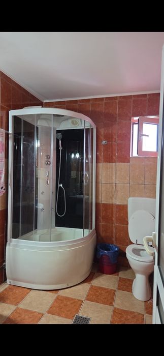 Închiriez Vila Bran (Șimon)