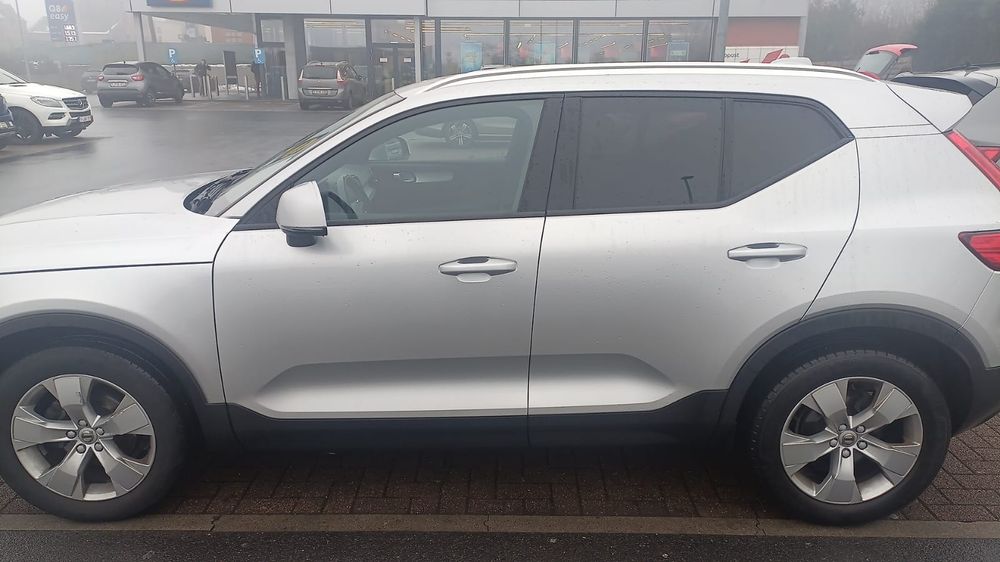 Vând   VOLVO XC 40 an fabricație 2019