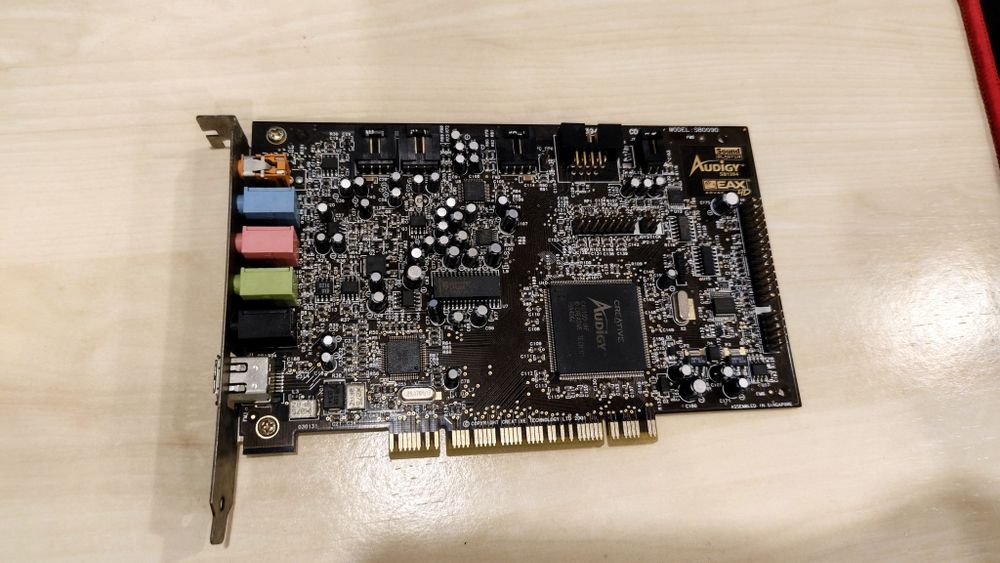 Placă de sunet Creative Sound Blaster Audigy SB0090 + FireWire (Gaming Retro / Audio)