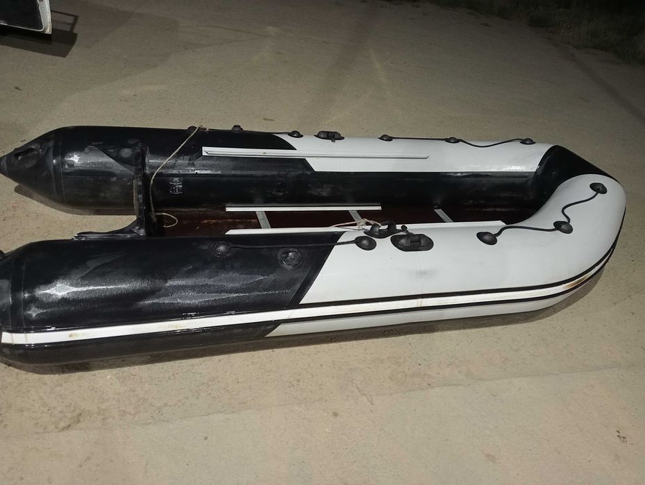 Ямаха 15 и лодка жағдайы жақсы