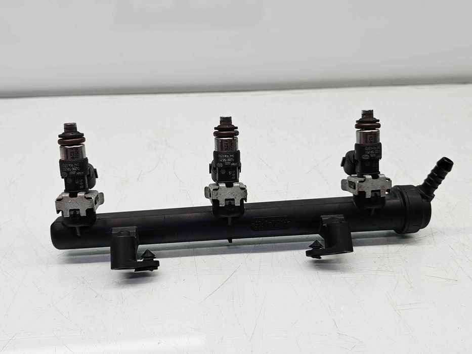 Rampa injectoare  Skoda Fabia 3 (NJ3) [Fabr 2014-prezent] 04C133313N 1