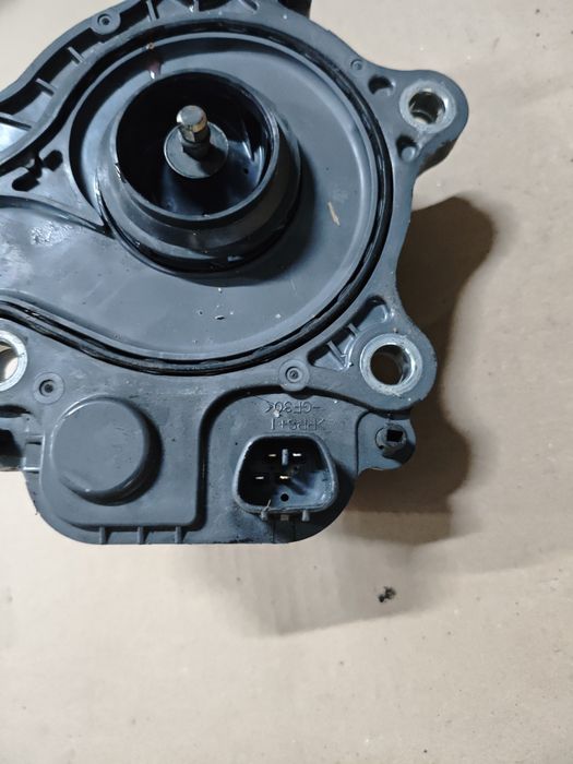 Водна помпа за Toyota Auris,CHR 1.8 hybrid