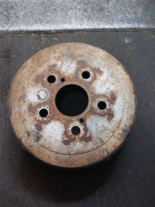 Тормозной барабан Тоета Карина Е