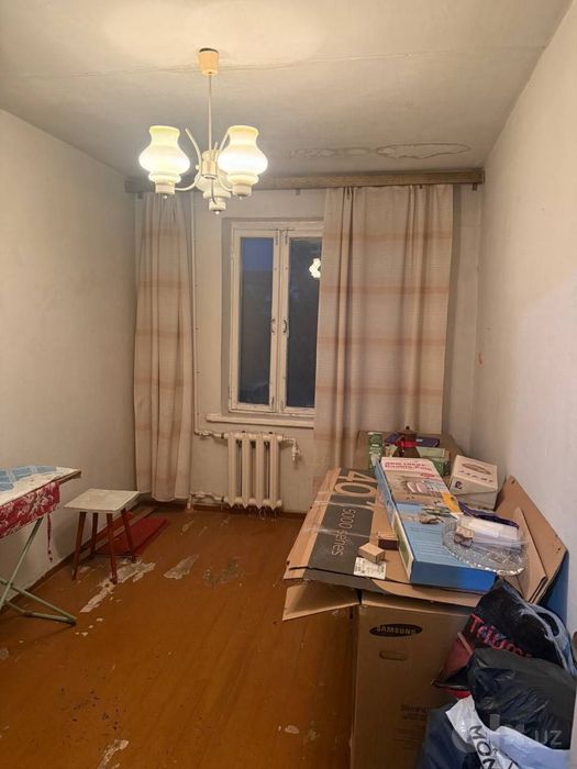 Продается квартира в Ангрене 3х комнатная