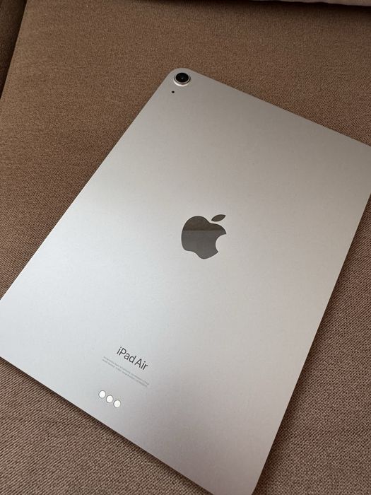 iPad Air 11 (M2); SSD 256Гб; RAM 8Гб. Space Gray.