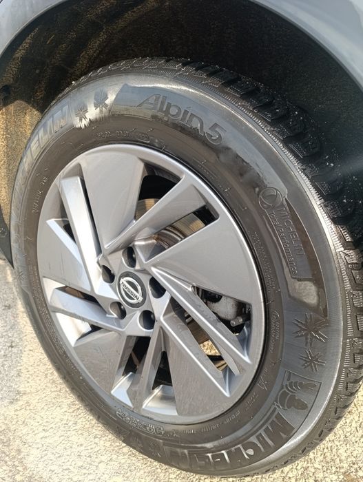 Джанти с гуми за Нисан Кашкай 7jx17,  5x114,3 Отвор 66,1