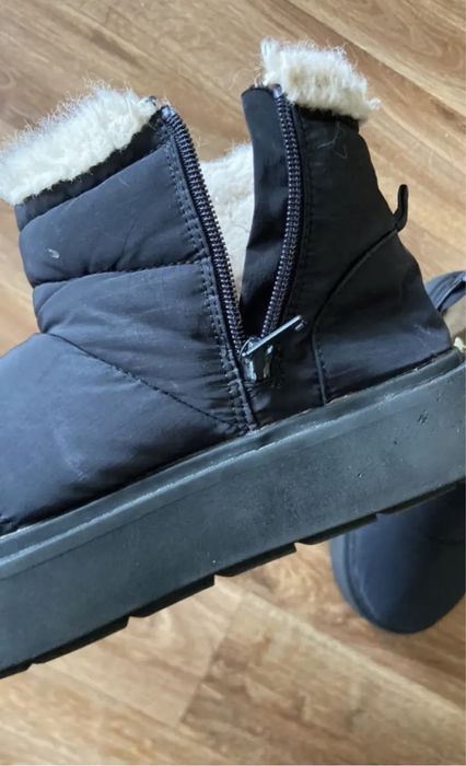 Уги Zara 36 размер