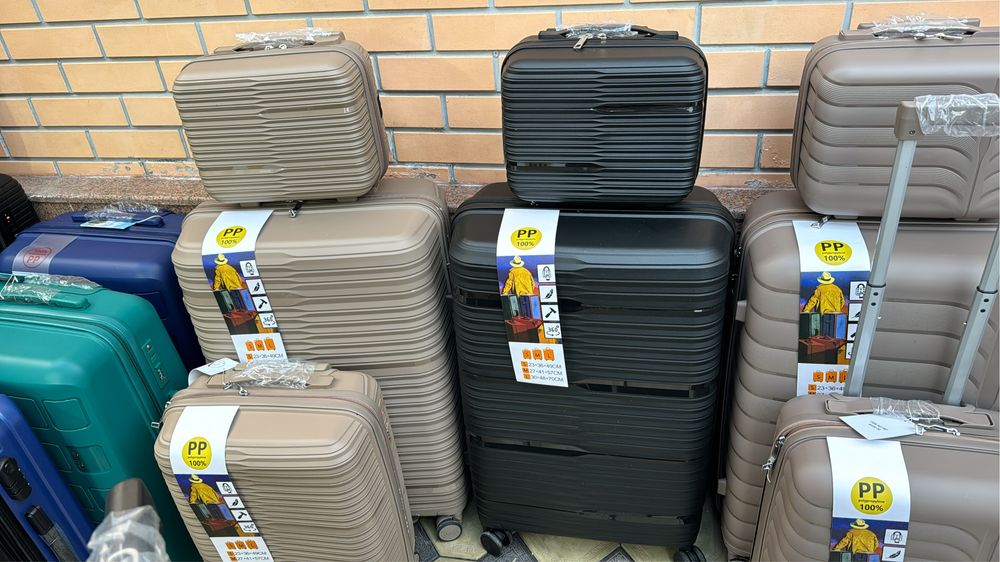 Чемоданы разных моделей по хорошей цене