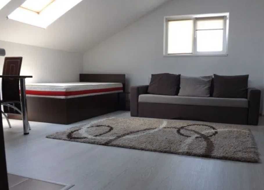 Дава се под наем Едностаен апартамент в Пловдив, Каменица 1 - 27 кв.м за 117.3 € - Снимка #1