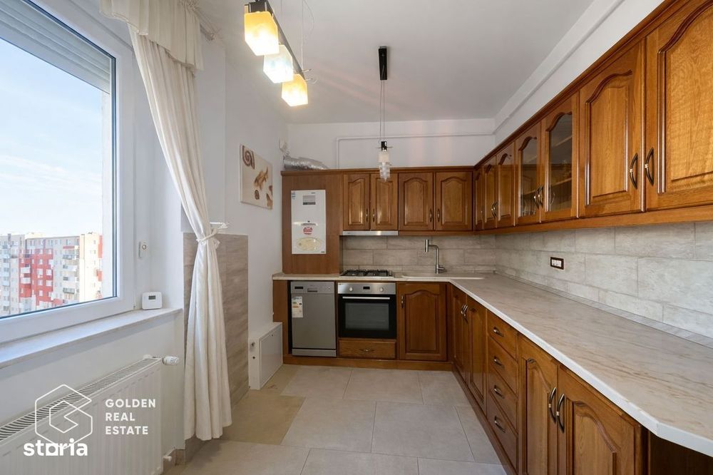 Penthouse Ared Uta, amenajat modern, vedere panoramica spre Stadionul