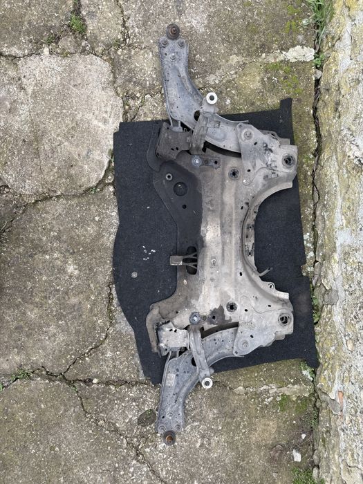 Преден Мост Peugeot 308 T9 1.6BlueHDi 120k.c. 2018г. Пежо 308 Т9