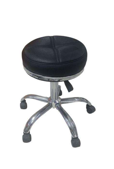 Стул для мастера маникюра и косметолога.