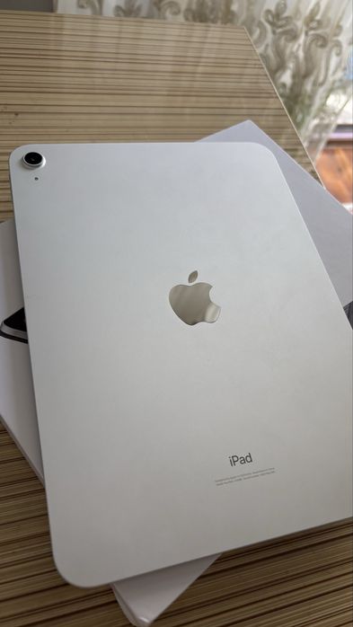 Ipad 10 wi-fi 64 Keyboar-+Pen