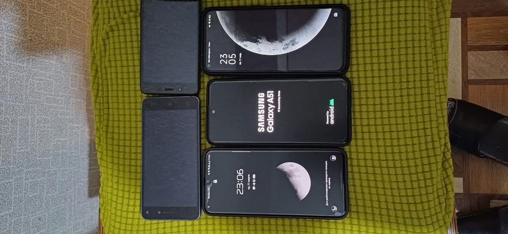 Продам или обменяю 5 телефонов