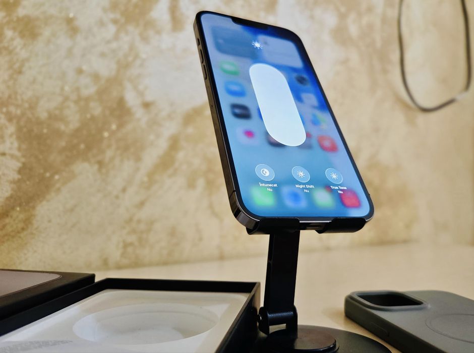 Vând iPhone 13 Pro Max 5G Graphite – Ca Nou, Full Box, Impecabi îngrijit