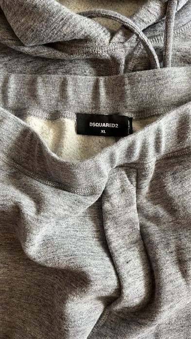 Анцунг Dsquared2